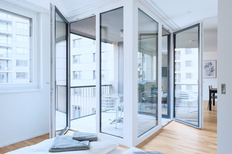 Moderne 2.5-Zimmer-Wohnung mit Balkon in Basel (5)
