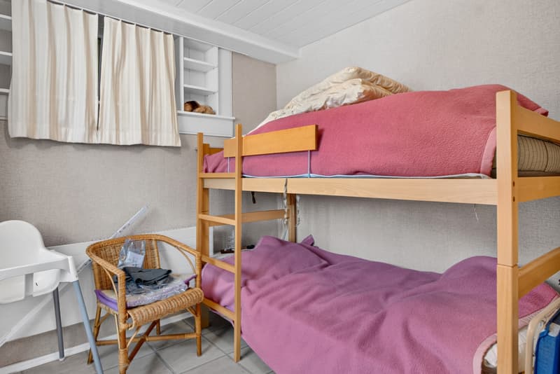 Zimmer/Büroraum
