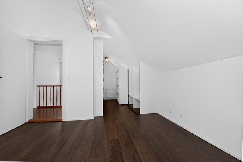 Schlafzimmer (1. OG)