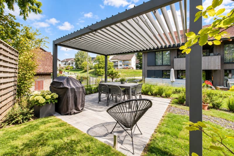 Gemeinsam genutzte Pergola