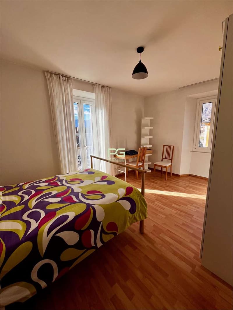 Bellinzona, maison plurifamiliale spacieuse et ensoleillée (7)