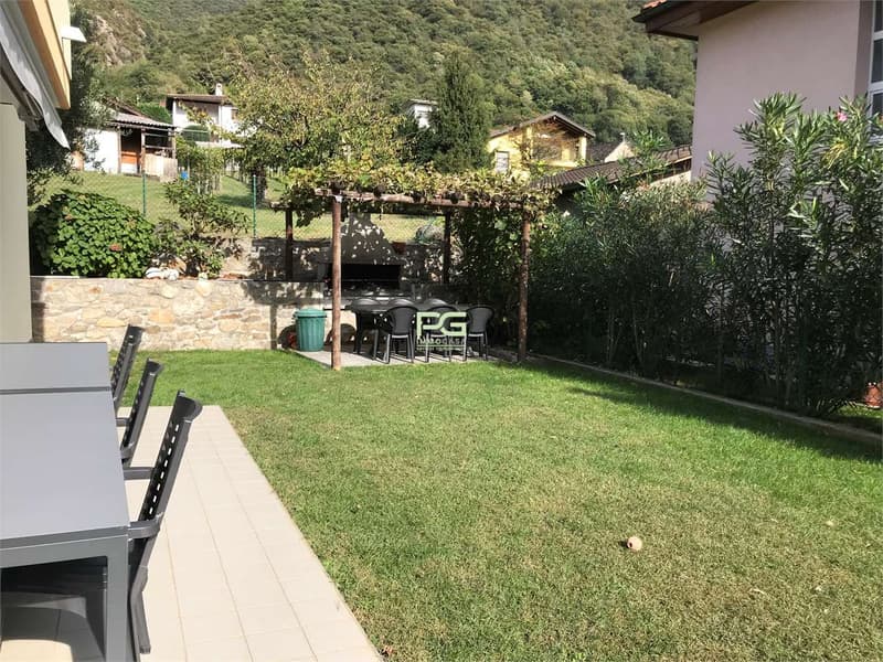 Single-family house with garden (3)