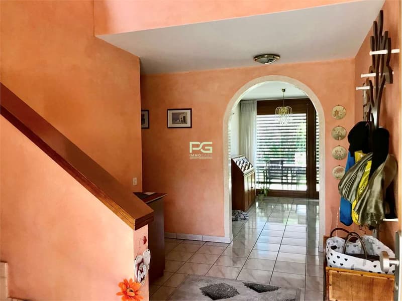 Single-family house with garden (4)