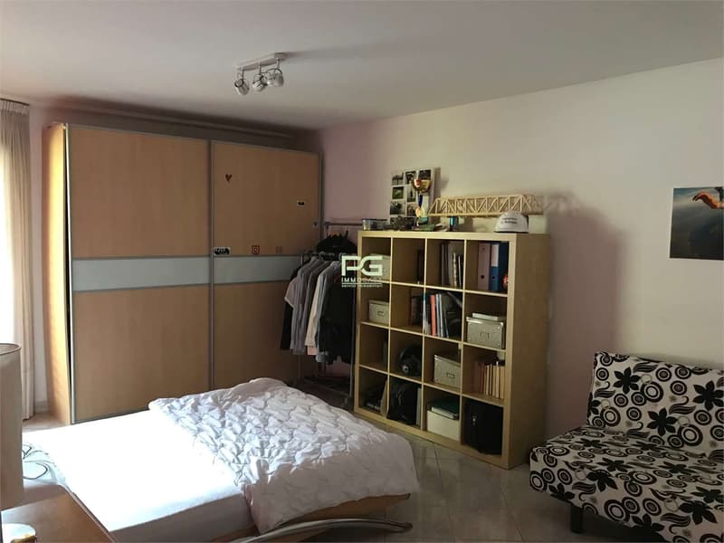 Casa unifamiliare con giardino (7)