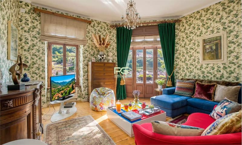 Villa with 2 apartments and swimming pool (5)