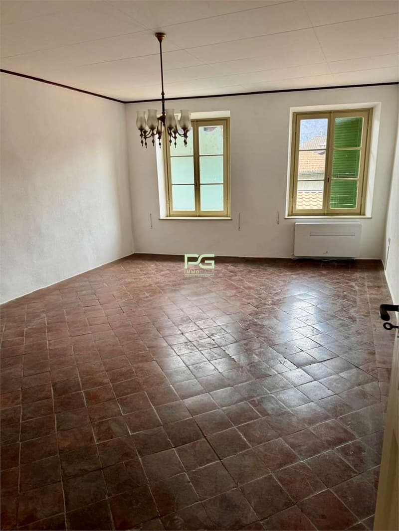 Mehrfamilienhaus in der Ortschaft zum Verkauf (6)