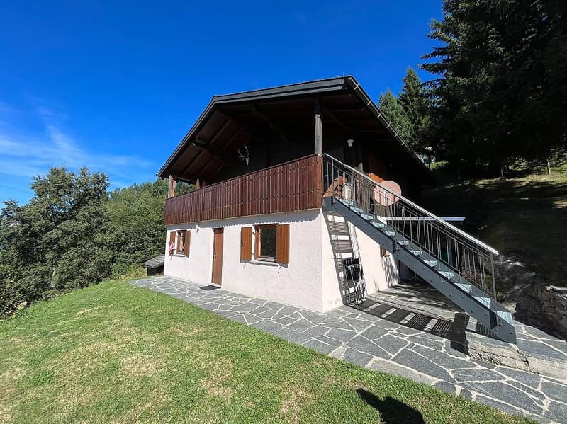 Campello, beautiful rustic semi-detached house (6)