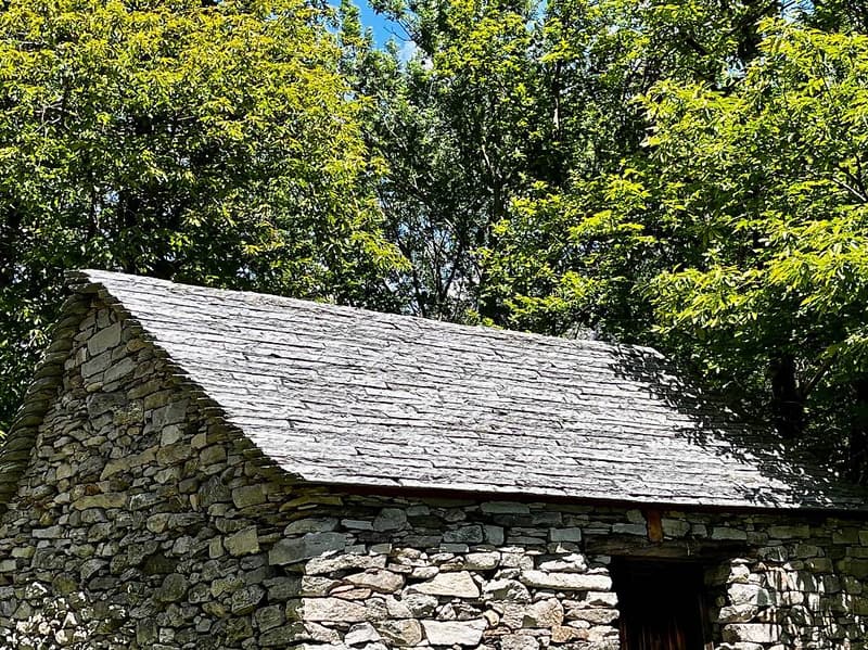 Lodrino Mountains - Rustic for Sale (2)