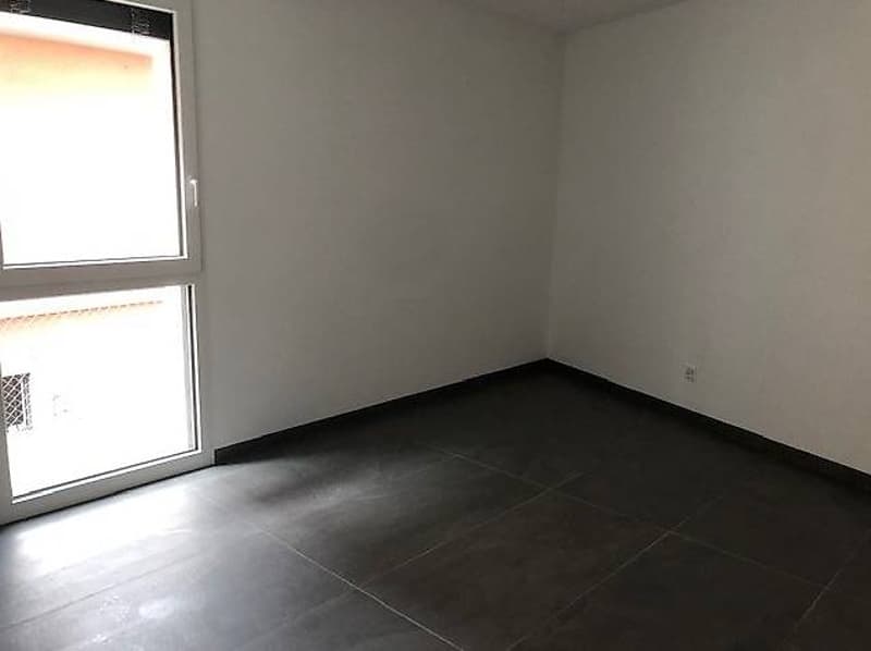 Appartamento 2.5 locali con giardino (4)