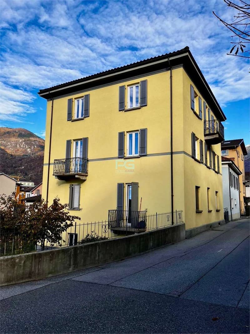 Subventionär für großes 3.5-Zimmer-Apartment (1)