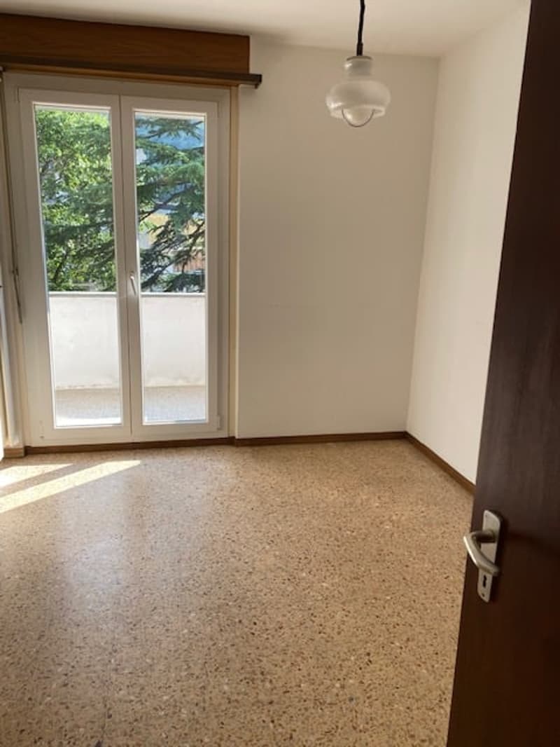 Appartamento 3.5 locali con balcone e vista panoramica a Faido (1)