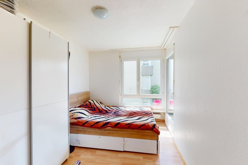 Helle 5.5-Zimmerwohnung mit viel Potenzial (7)