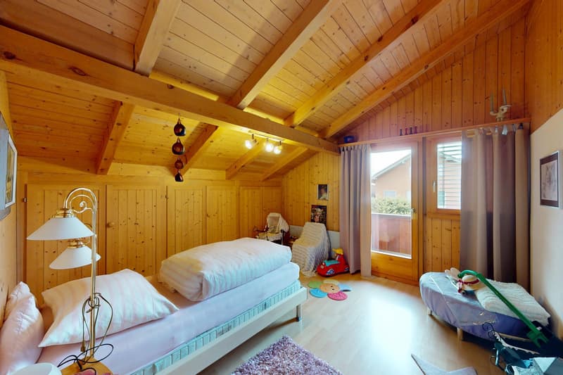 Charming residential oasis with large garden (8)