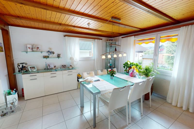Charming residential oasis with large garden (5)