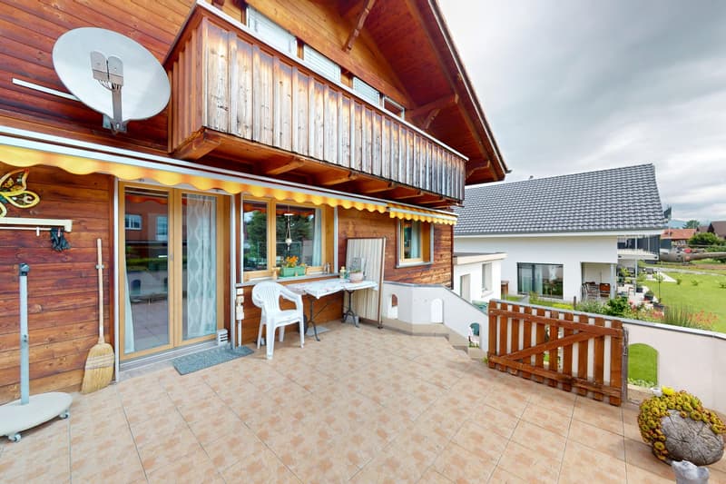 Charming residential oasis with large garden (3)
