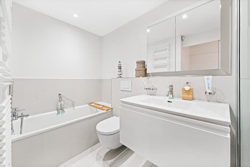 RESERVIERT: Grosszügige Wohnung mit modernem Ausbau (10)
