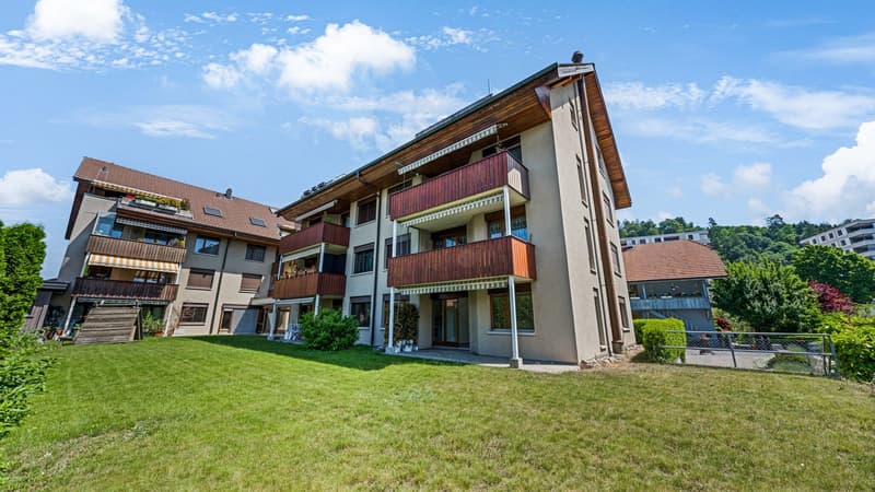Heimberg Aussen Balkon.jpg