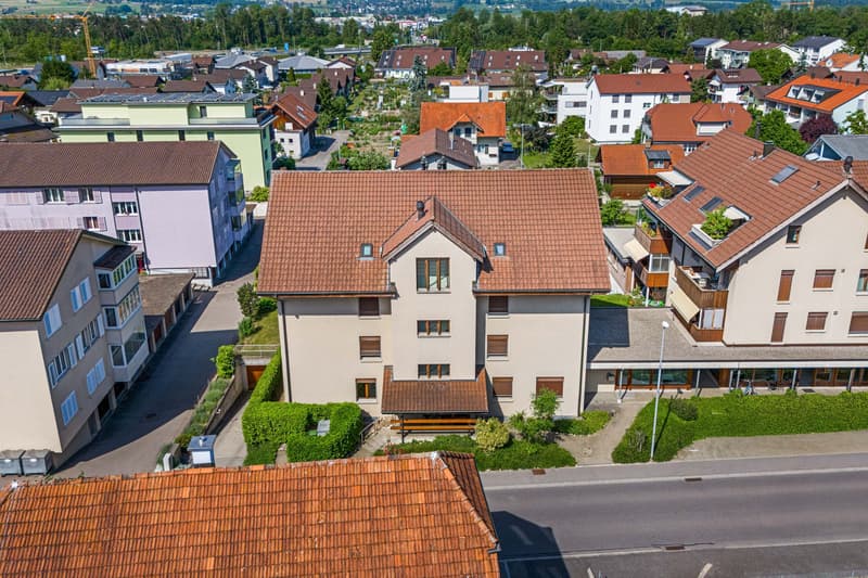 Charming apartment with garden (8)