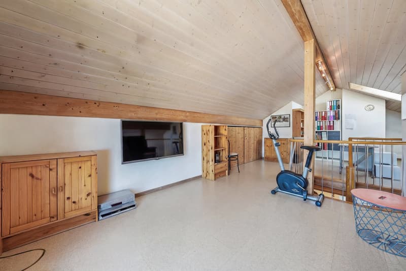 Charming Maisonette Apartment with Panoramic View (9)