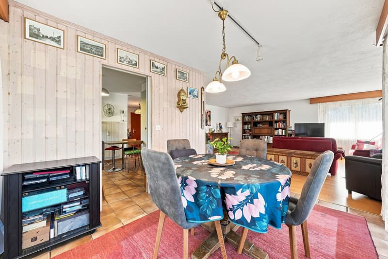 Grosszügiges Zuhause mit Weitblick (3)