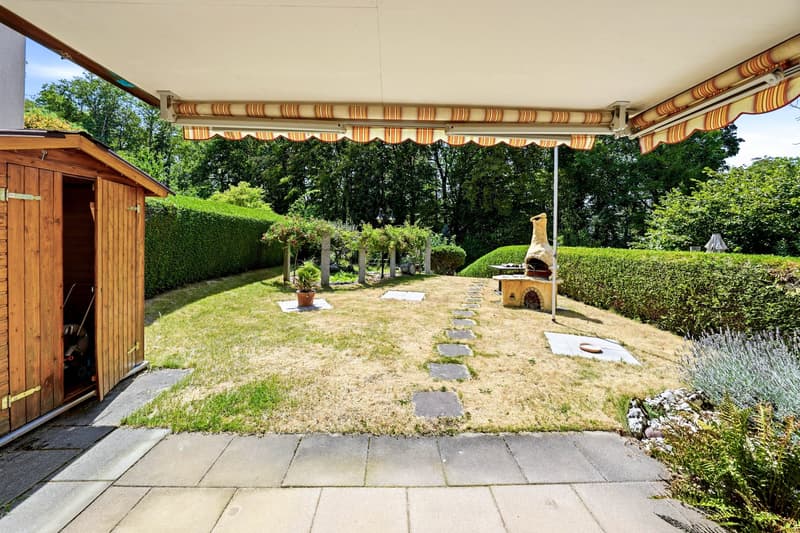 Charmantes Zuhause mit Traumgarten (3)