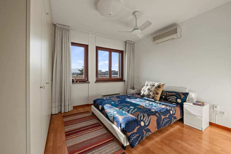 Cozy Townhouse with Garden and Pool Area (7)