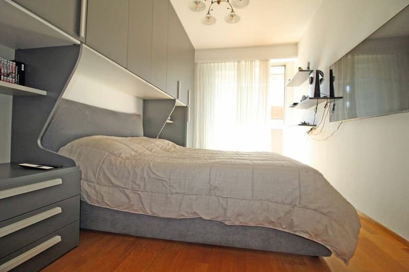 Appartamento 5.5 locali con ampia terrazza - zona prestigiosa di Lugano (9)