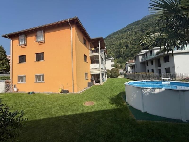 Appartement spacieux et lumineux 4.5 pièces avec jardin - Arbedo Castione (9)