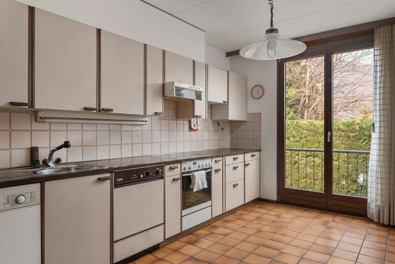 Casa con vista aperta in zona privilegiata - 5.5 locali a Bellinzona (5)