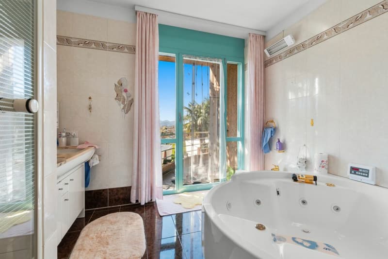 Villa unifamiliale prestigieuse _ Taverne Torricella (10)