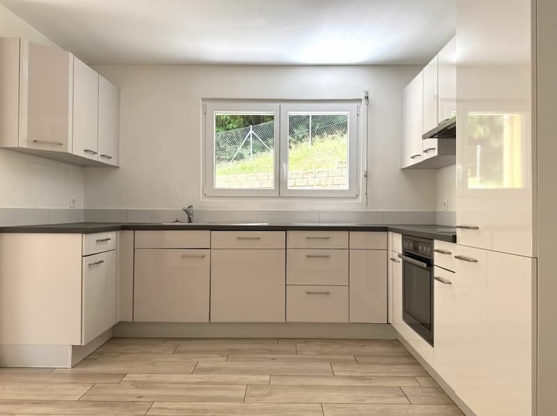 Residenza secondaria, appartamento di 4.5 locali vicino Ascona (4)