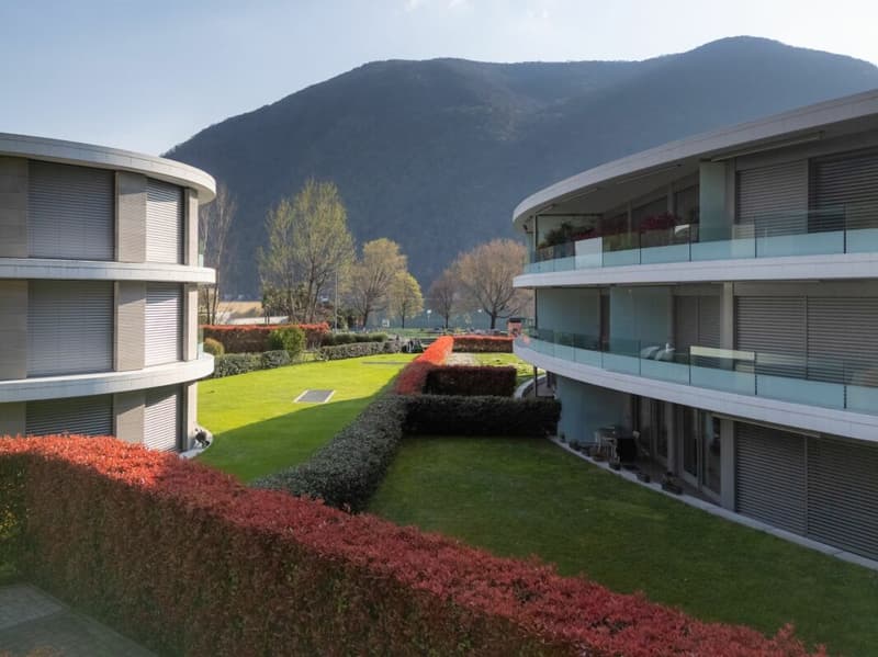 Prestigioso appartamento  4.5 locali a Maroggia (2)
