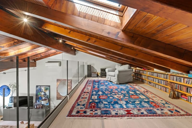 Esclusiva Casa immersa nella natura vista lago a 180° (9)