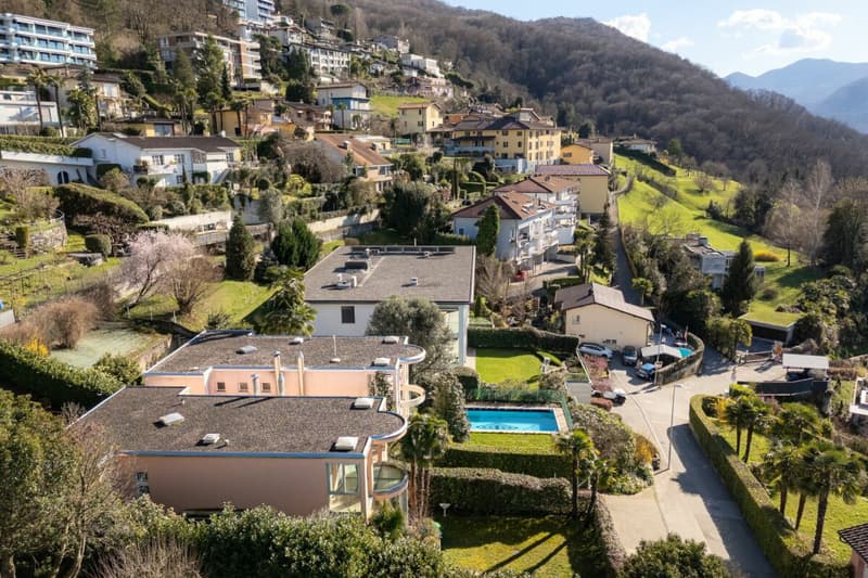 Splendida villa con piscina a Montagnola (6)