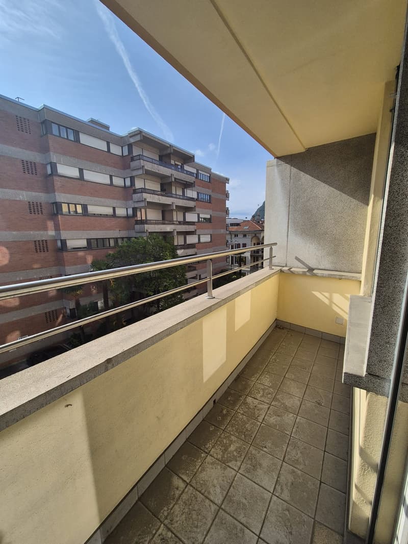 LUGANO CENTER - 4.5 ROOM OFFICE FOR RENT (9)