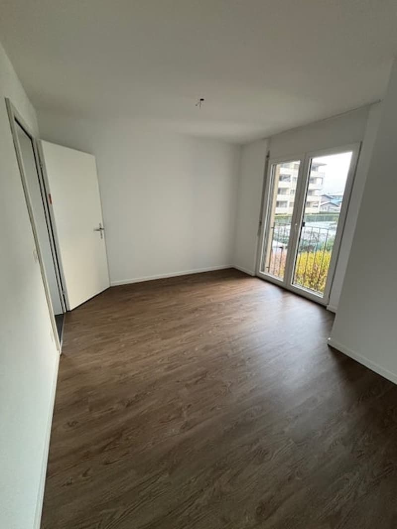 CADENAZZO - AFFITTASI APPARTAMENTO DI 2.5 LOCALI (5)