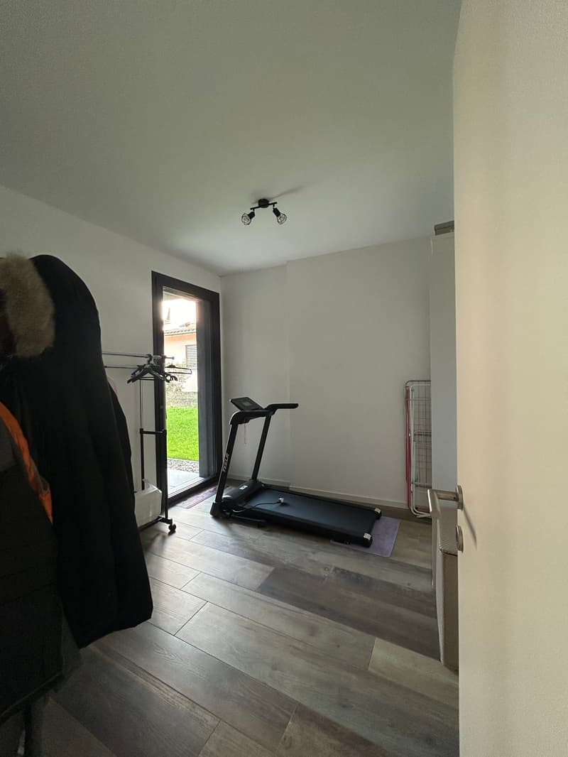 CANOBBIO - MODERN 4.5-ROOM APARTMENT WITH GARDEN FOR SALE (8)