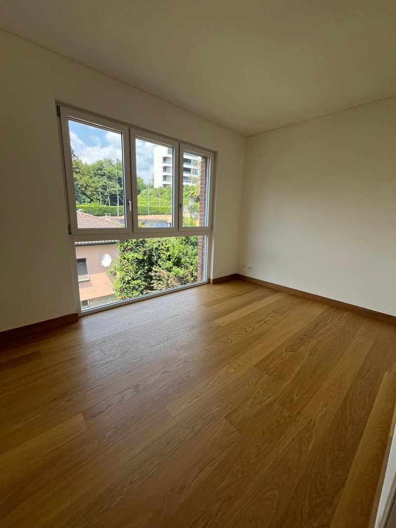 LUGANO - ZU VERMIETEN NEUE 4.5-ZIMMER-WOHNUNG (10)