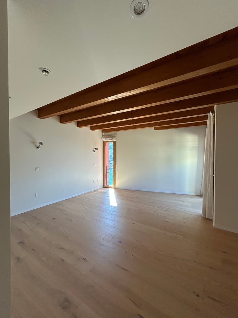 VICO MORCOTE - EINFAMILIENHAUS MIT 4.5 ZIMMERN UND PANORAMABLICK ZU VERKAUFEN (11)