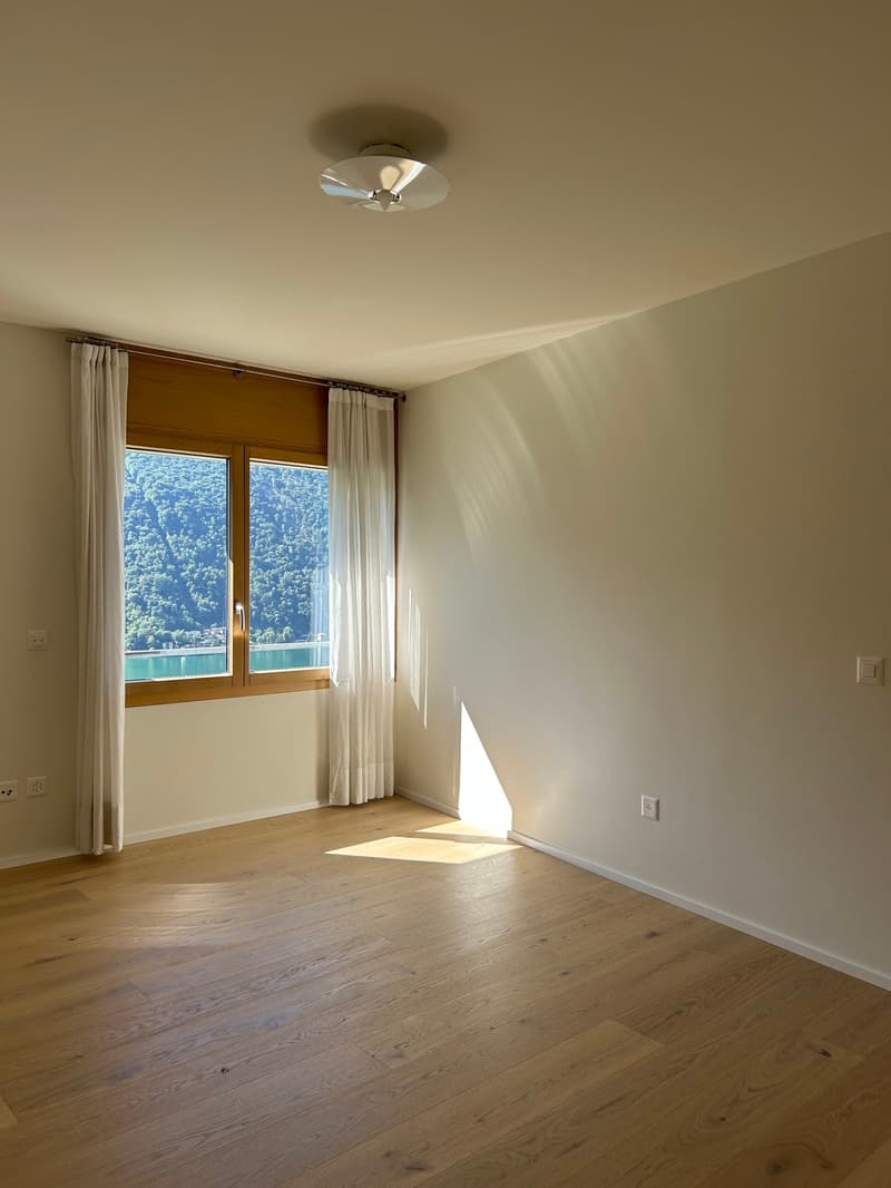 VICO MORCOTE - EINFAMILIENHAUS MIT 4.5 ZIMMERN UND PANORAMABLICK ZU VERKAUFEN (14)