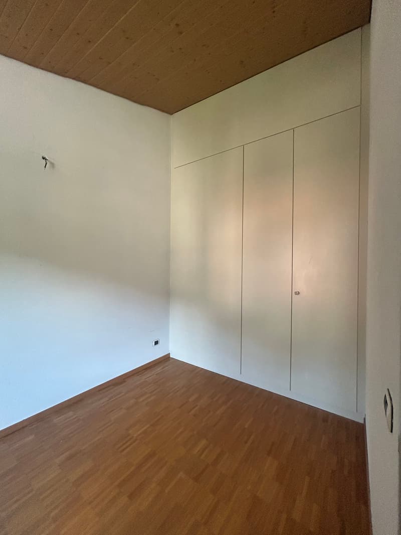 PONTE CAPRIASCA - AFFITTASI CASA DI 5 LOCALI NEL NUCLEO (10)