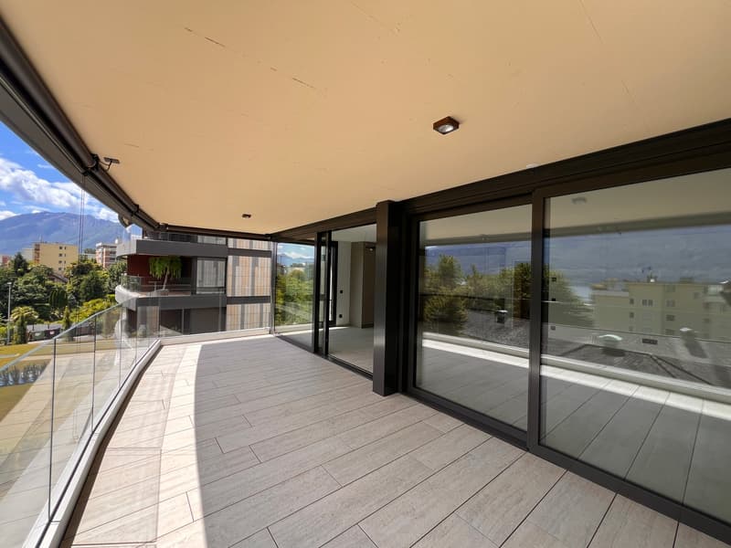 Appartement de 3,5 pièces avec vue panoramique à Minusio (25)