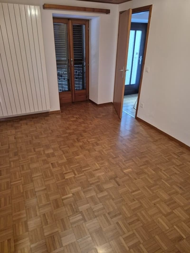 AFFITTO Abitazione Monofamiliare a Gordola, 2'100.- chf/mese trattabili (10)