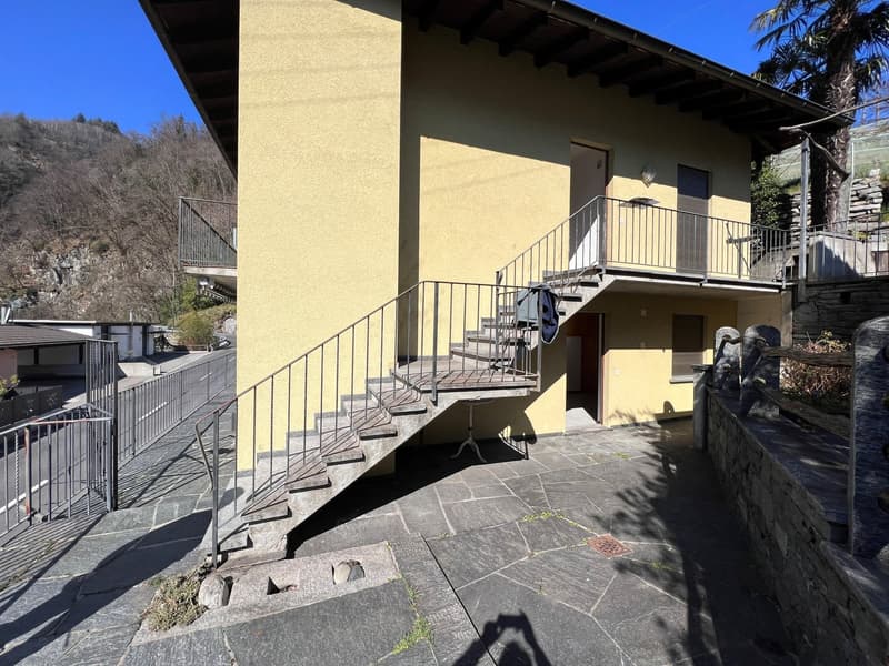 Appartamento con terrazza di 4.5 locali a Intragna – Vista panoramica e charme ticinese (5)