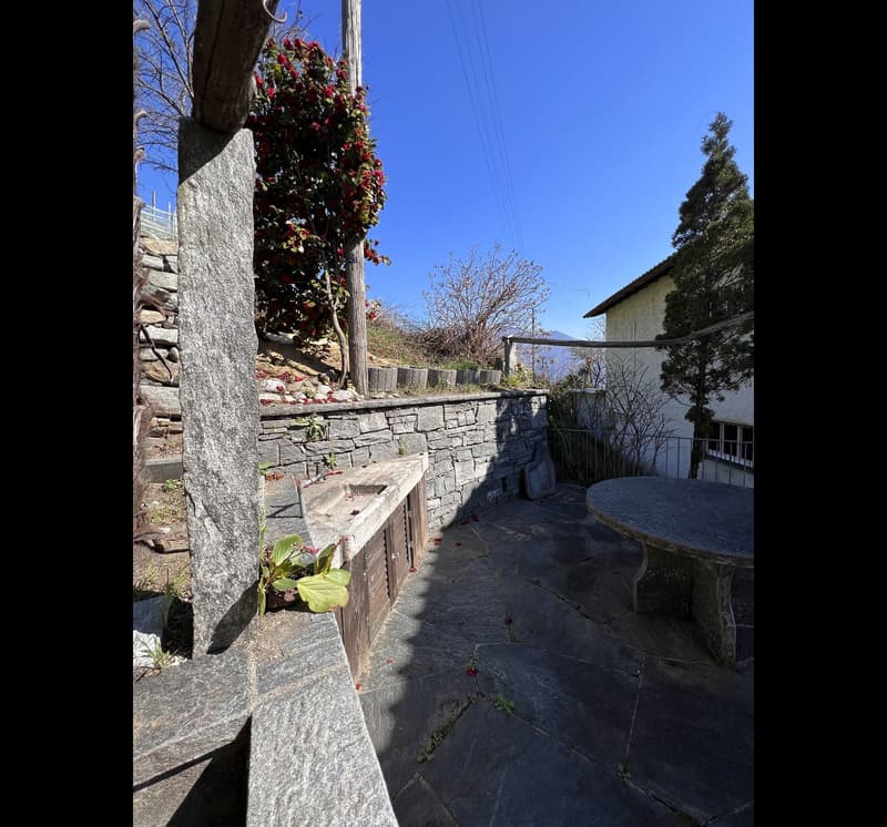 Appartamento con terrazza di 4.5 locali a Intragna – Vista panoramica e charme ticinese (8)