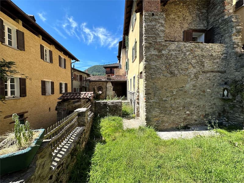 Maison avec jardin privé (2)