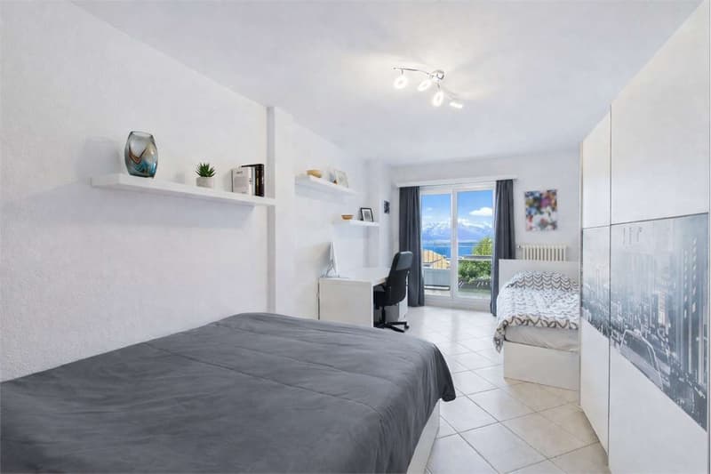 Melide - Helles Dachgeschoss mit 6.5 Zimmern und Seeblick (11)