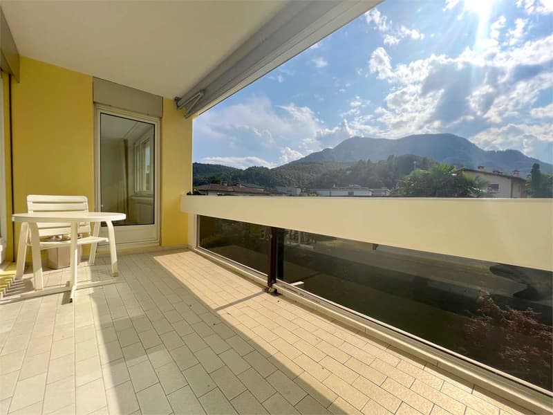 LOSONE - Appartement au dernier étage 4,5 pièces près de la rivière (8)