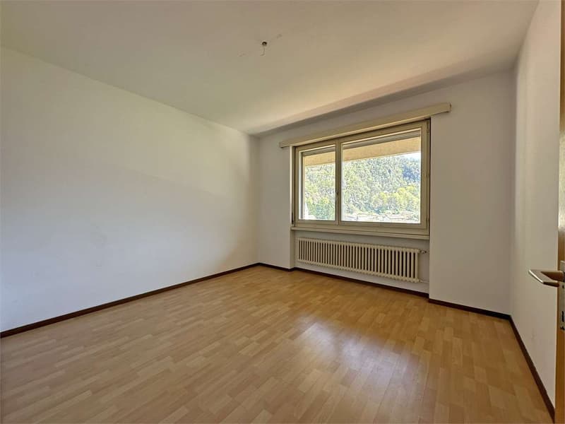 Appartement lumineux 4,5 pièces dans une résidence rénovée (4)