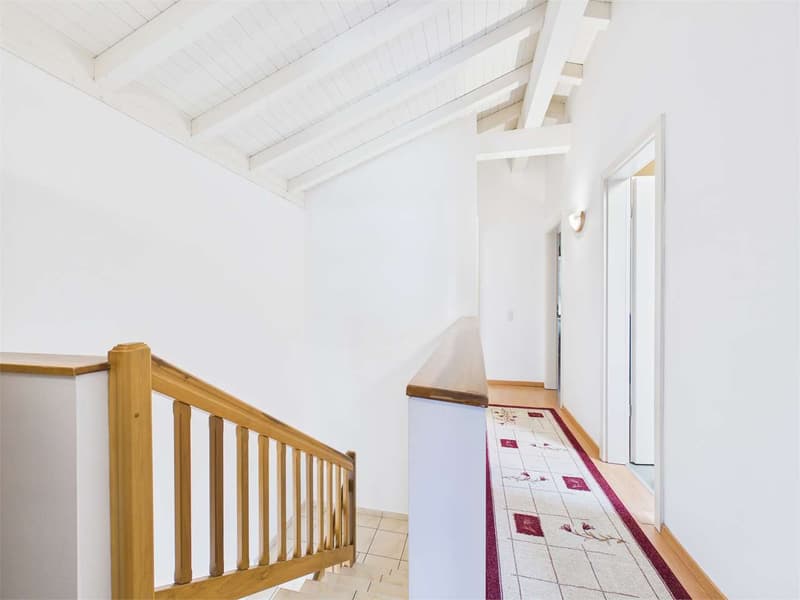 Villa en bande lumineuse - 4,5 pièces (7)